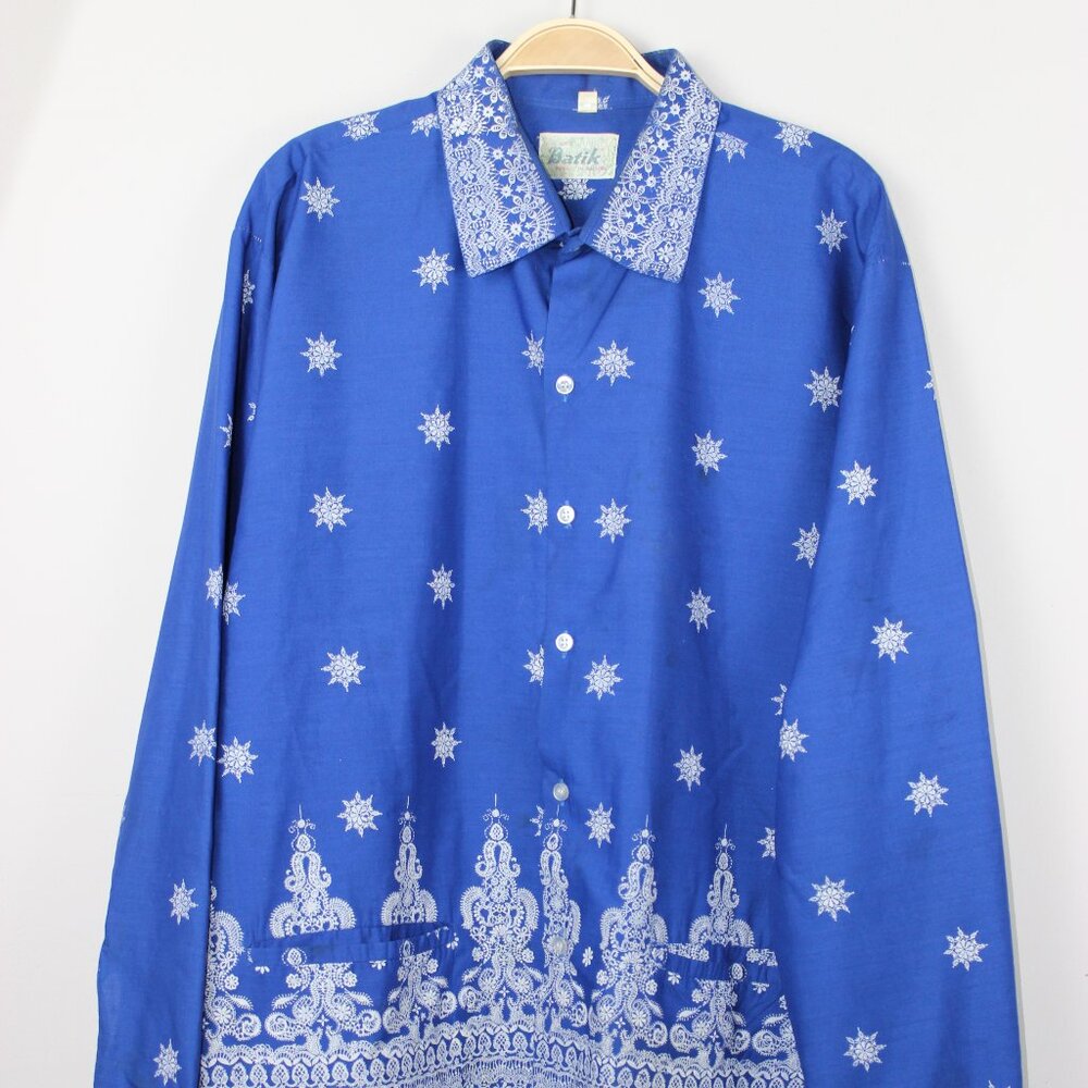 Vintage Genuine Batik Hand Printed Blue Long Sleeve Button Up Shirt XL / 17-17.5
